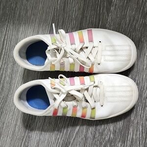 White 9.5 womans k-swiss